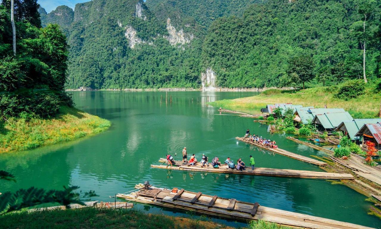 500 Rai Floating Resort Ban Chieo Ko Exterior photo