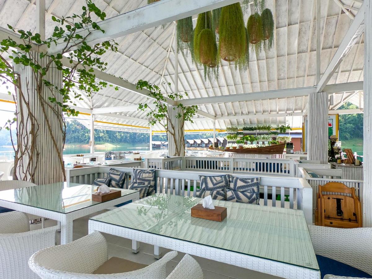 500 Rai Floating Resort Ban Chieo Ko Exterior photo
