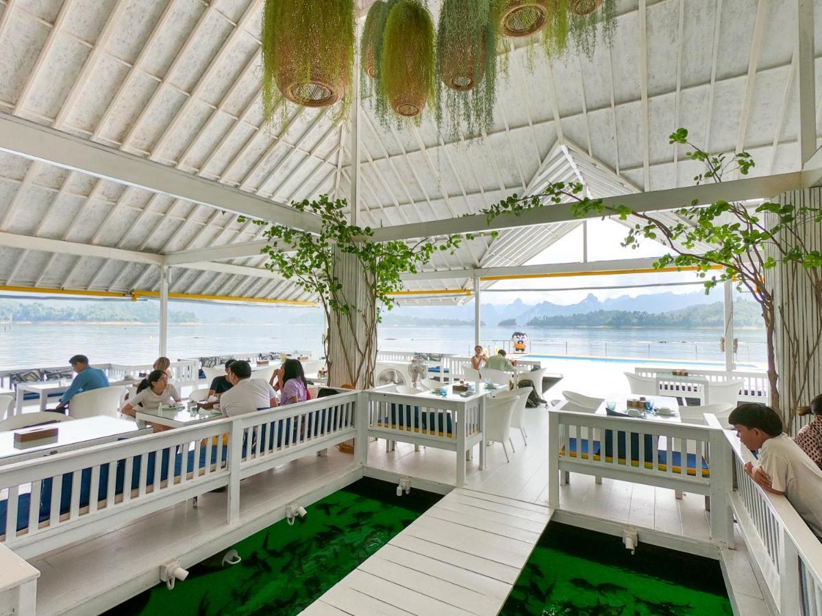 500 Rai Floating Resort Ban Chieo Ko Exterior photo