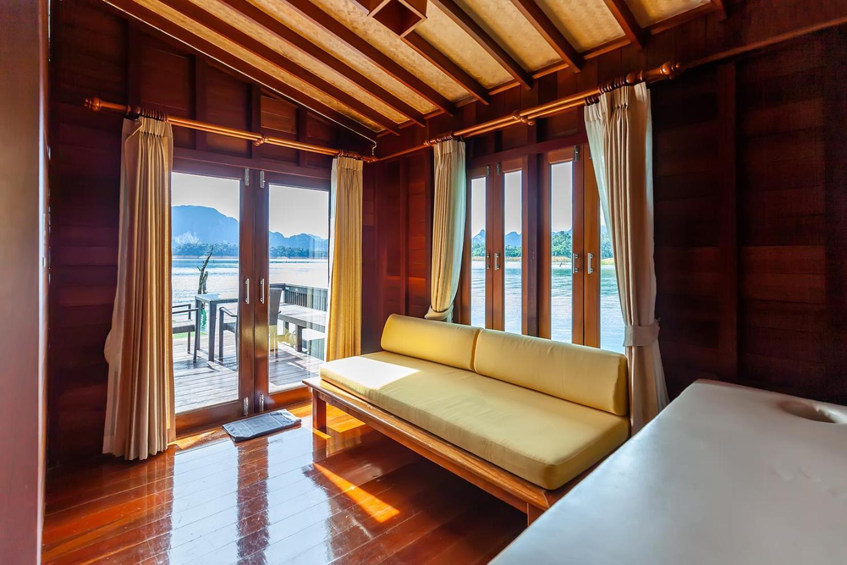 500 Rai Floating Resort Ban Chieo Ko Room photo